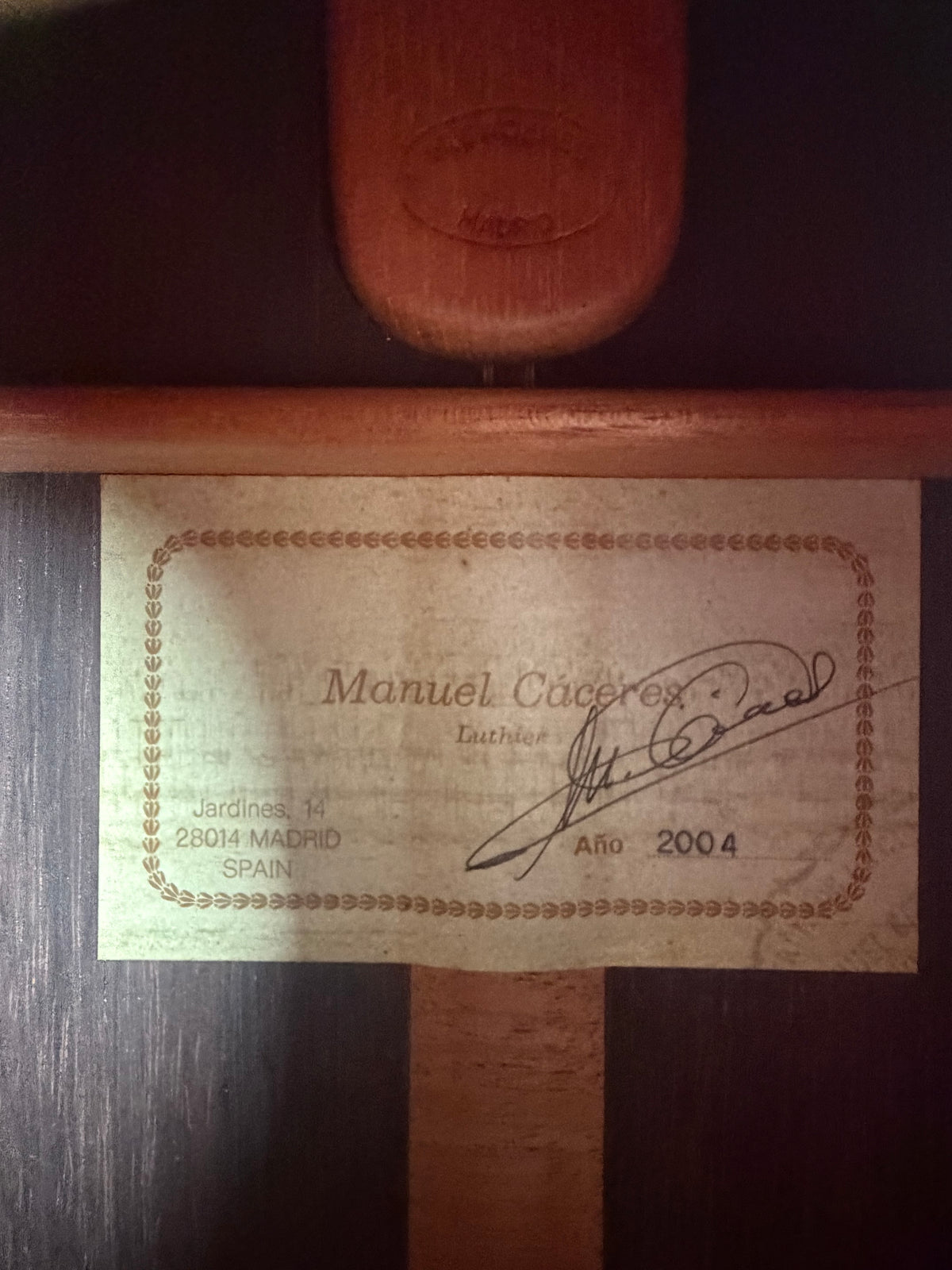 Manuel Cacares 2004