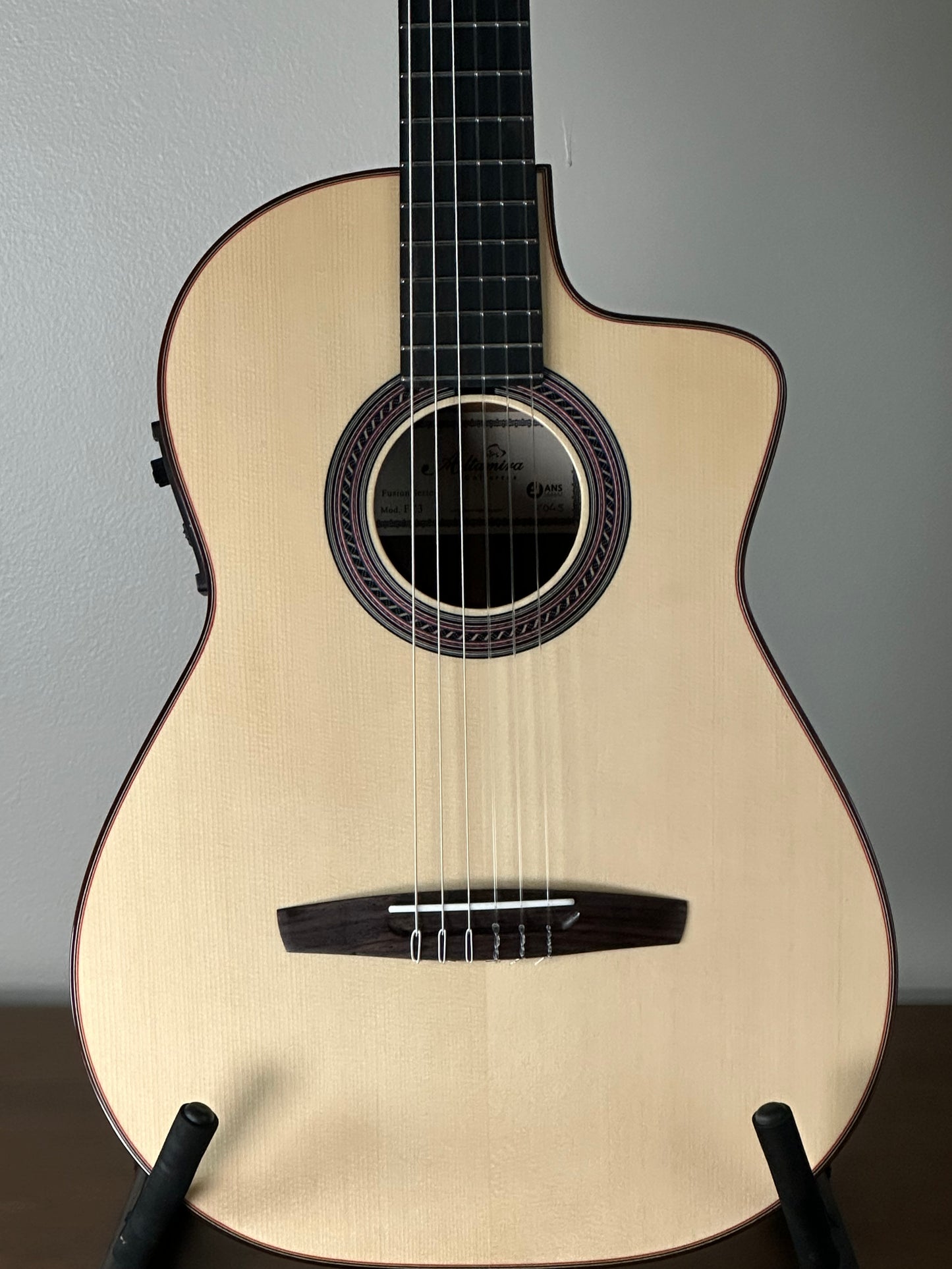Altamira FZ-3 Fusion Classical Guitar